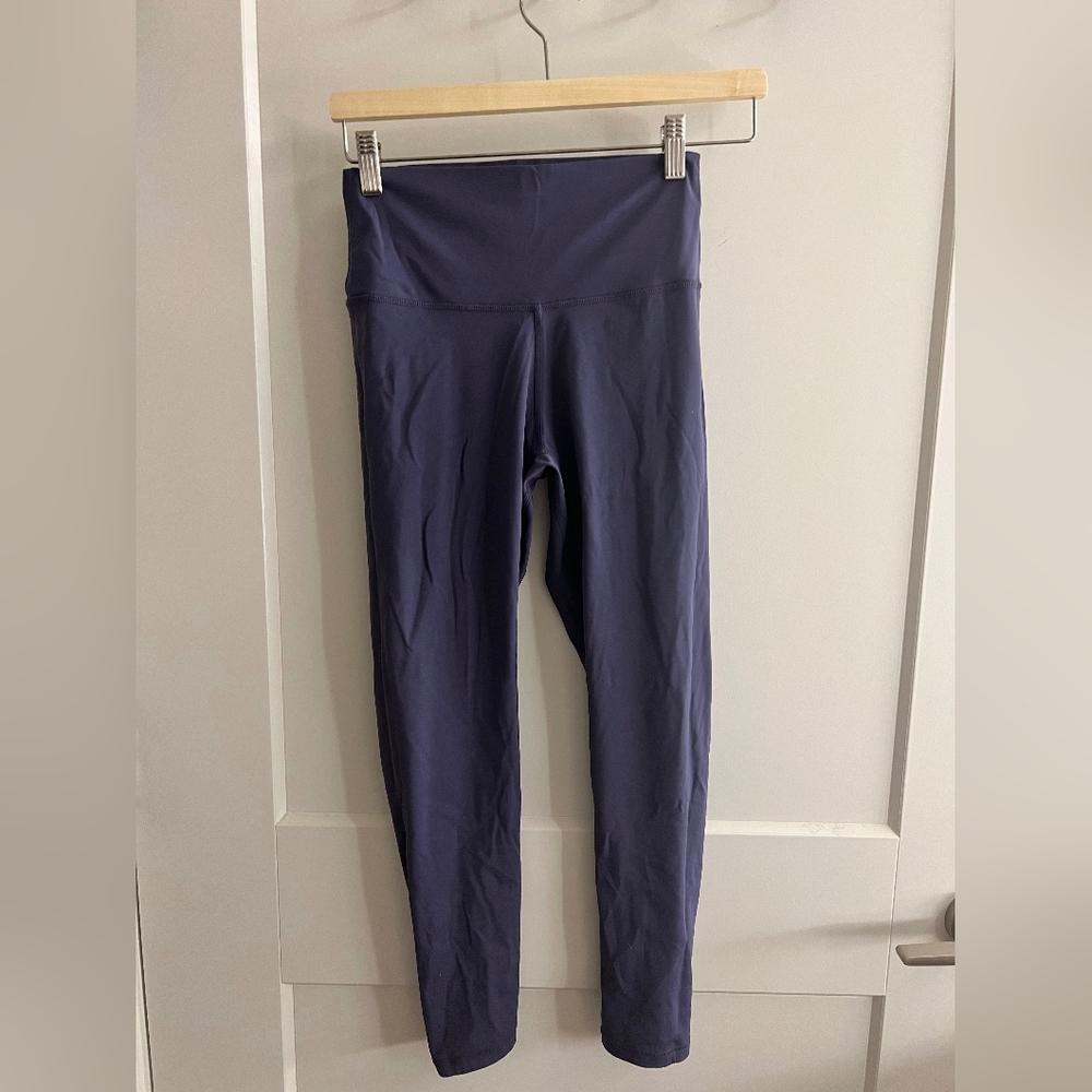 Gray yoga leggings